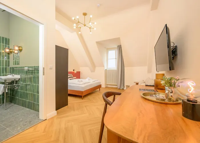 Palais Palffy Suits Appartement