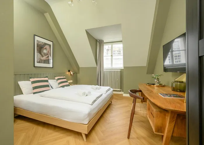 Palais Palffy Suits Vienne