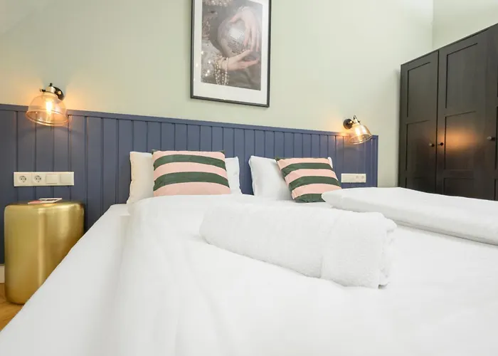 Palais Palffy Suits Appartement