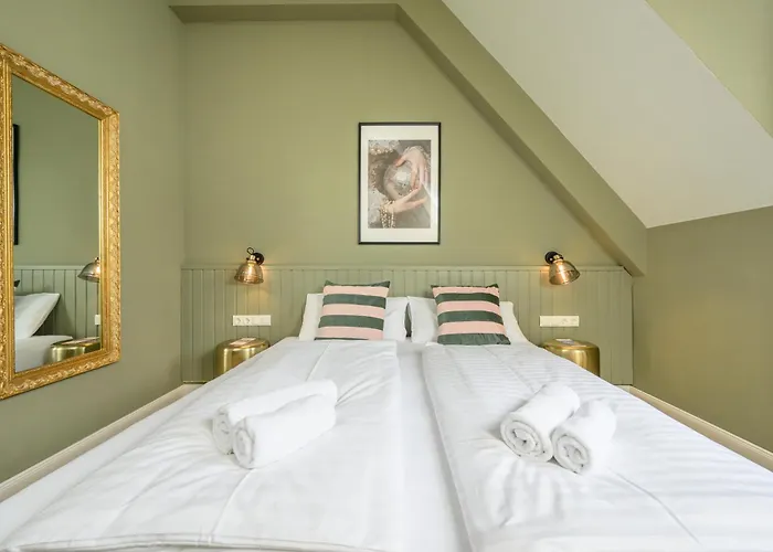 Palais Palffy Suits Appartement *